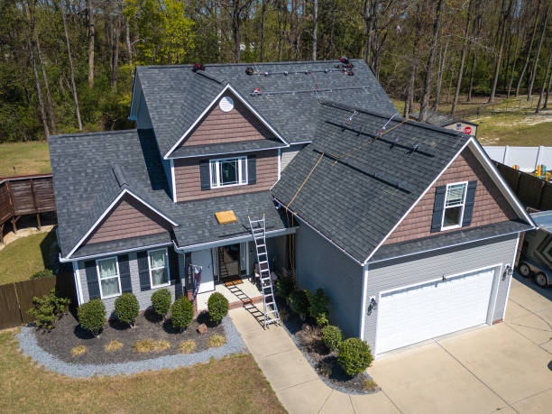 Best Solar Panel Roofing Installation  in Leesburg, OH